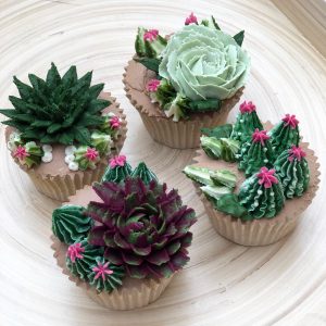buttercream frosting succulents, how to make buttercream frosting cactus, how to make buttercream frosting flowers
