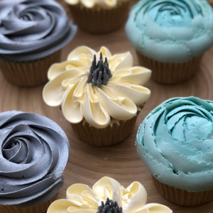 buttercream frosting Zinnia, how to make buttercream frosting flowers